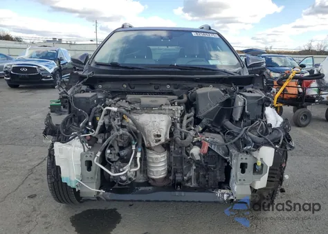 2018 Toyota Rav4 Adventure z USA, uszkodzony, nr VIN JTMWFREV7JJ743476